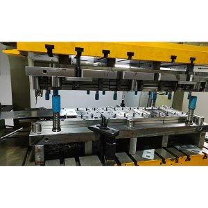 matriz de estampagem eficiente para placa de cobertura